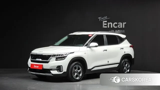 Kia Seltos 2022 Белый из Кореи