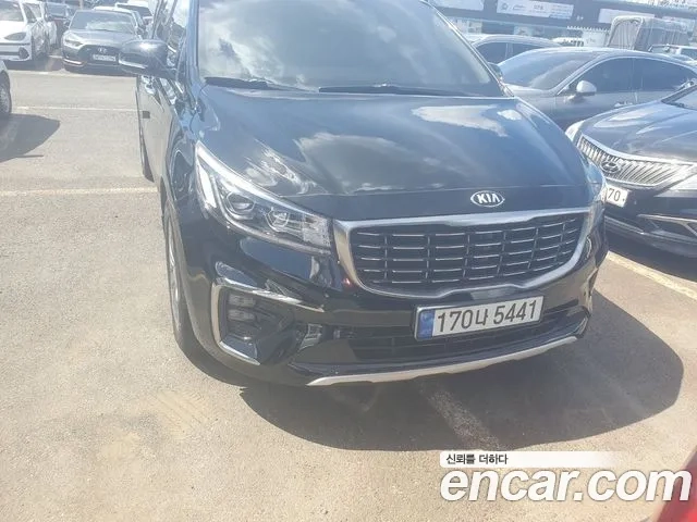 Kia The New Carnival 2018 Черный из Кореи