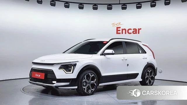 Kia Di Ol Nu Niro 2022 Белый из Кореи
