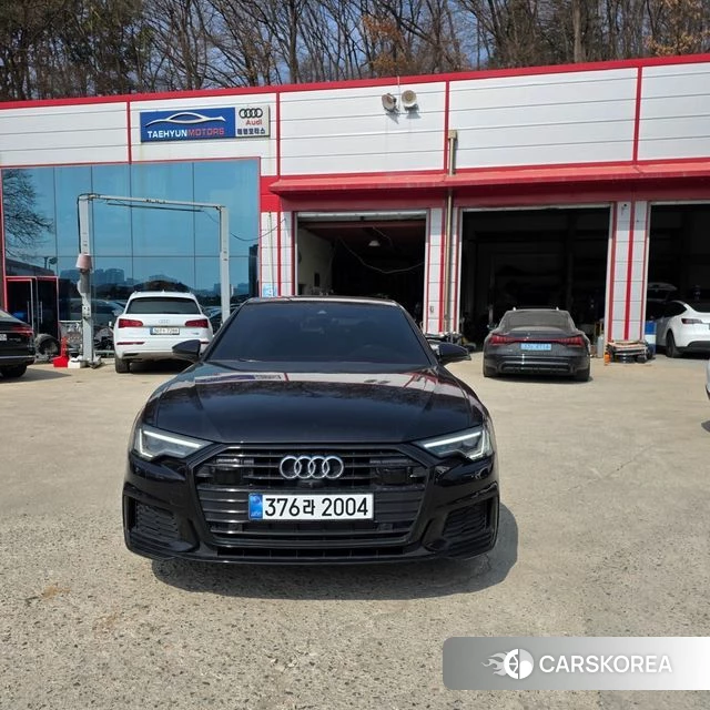 Audi A6 (C8) 2019 Черный из Кореи