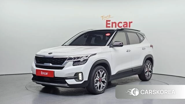 Kia Seltos 2021 Белый из Кореи