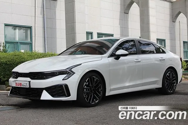 Kia The New K5 3rd generation 2024 Белый из Кореи