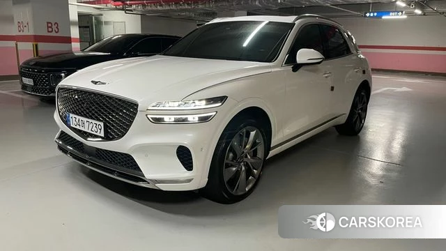 Genesis GV70 2022 Белый из Кореи