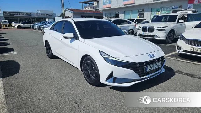 Hyundai Avante (CN7) 2021 Белый из Кореи
