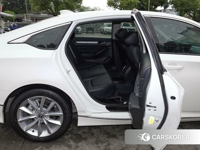 Honda Accord 2023 Белый из Китая