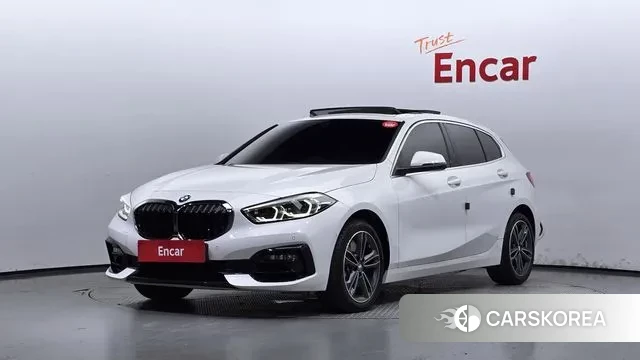 BMW 1 Series (F40) 2023 Белый из Кореи