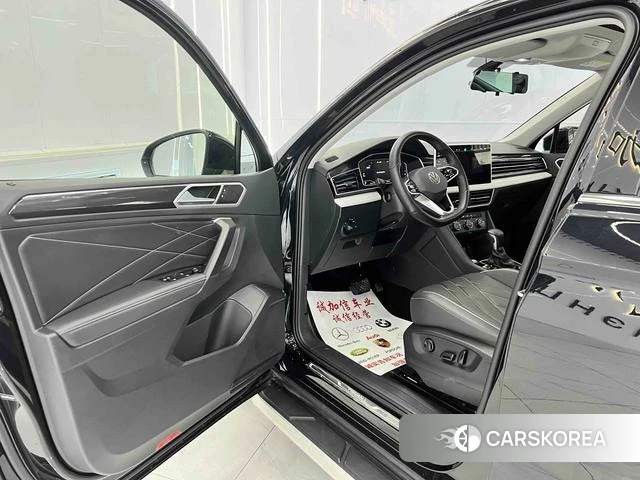 Volkswagen Tiguan L 2023 Черный из Китая