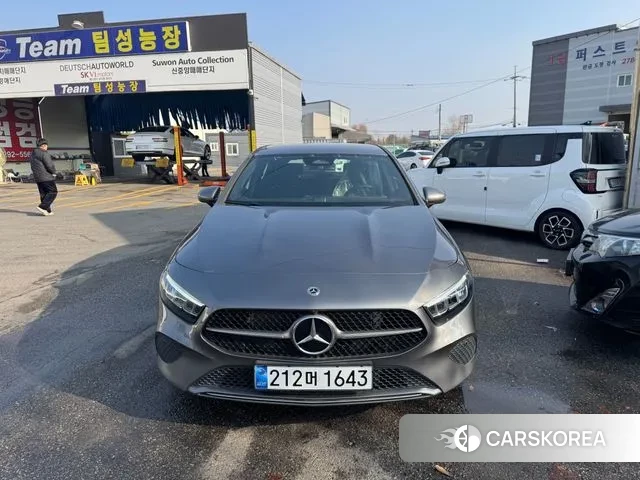 Mercedes-Benz A-Class W177 2025 Серый из Кореи