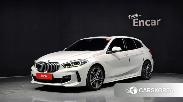 BMW 1 Series (F40) 2022 Белый из Кореи
