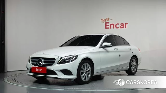 Mercedes-Benz C-Class W205 2019 Белый из Кореи