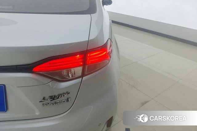 Toyota Lei Ling 2022 Белый из Китая