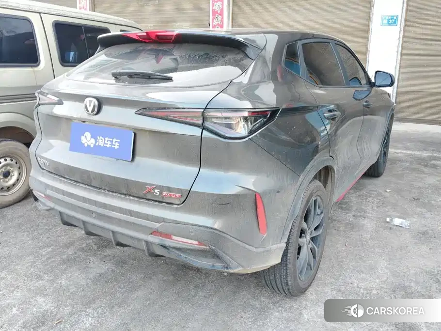 Chang'an Changan X5 PLUS 2026 Silver/gray из Китая