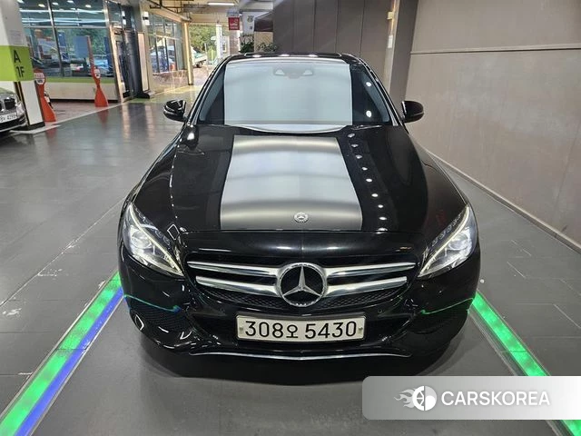 Mercedes-Benz C-Class W205 2018 Черный из Кореи