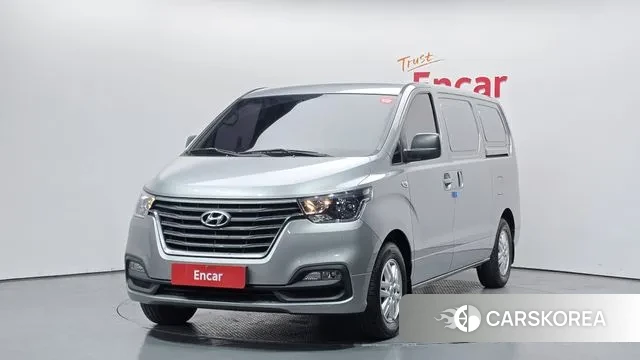 Hyundai The New Grand Starex 2020 Серебристо-серый из Кореи