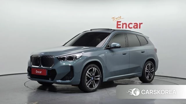 BMW iX1 (U11) 2024 Синий нефрит из Кореи
