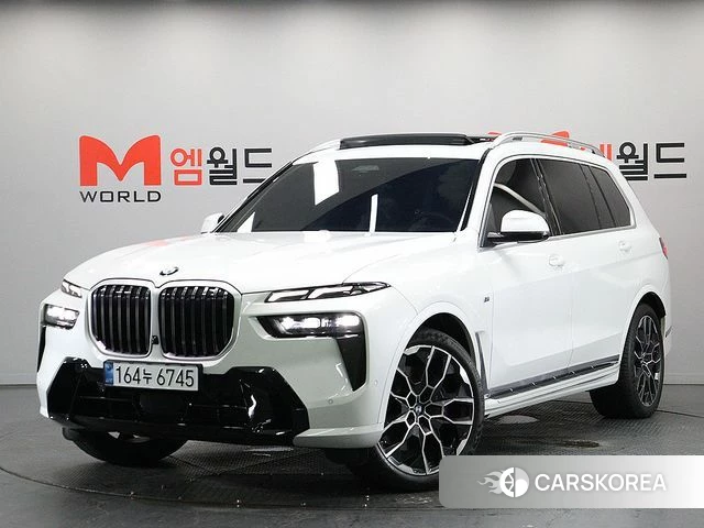 BMW X7 (G07) 2024 Белый из Кореи