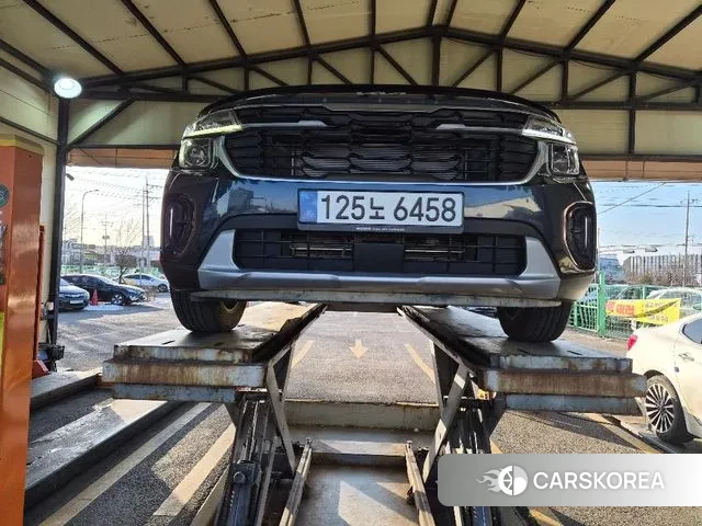 Kia The New Seltos 2024 Серебристо-серый из Кореи