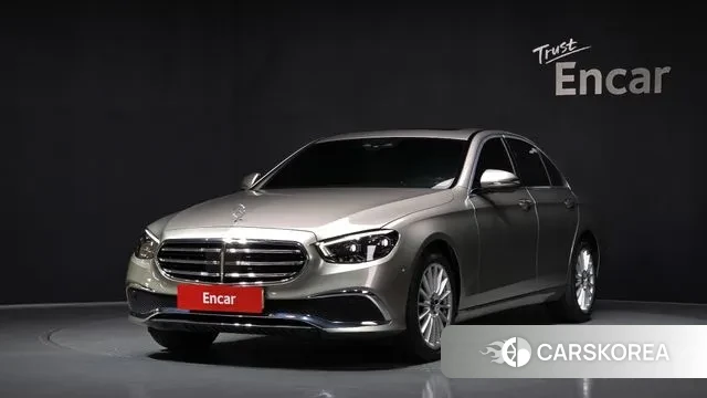 Mercedes-Benz E-Class W213 2020 Песочный из Кореи