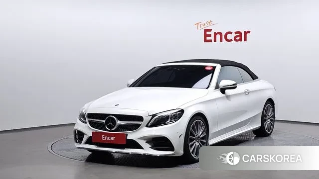 Mercedes-Benz C-Class W205 2023 Белый из Кореи