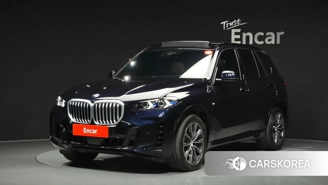 BMW X5 (G05) 2023 Черный из Кореи