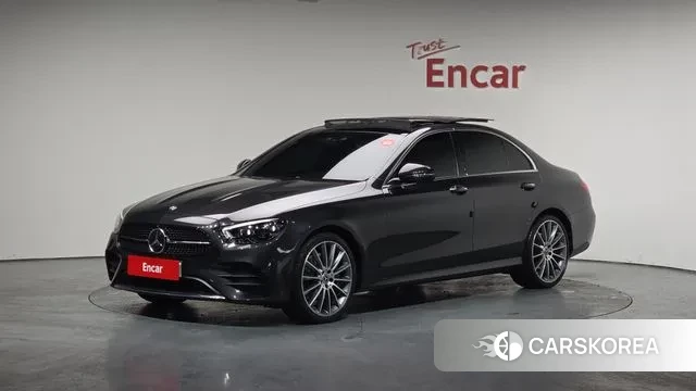 Mercedes-Benz E-Class W213 2021 Серый из Кореи