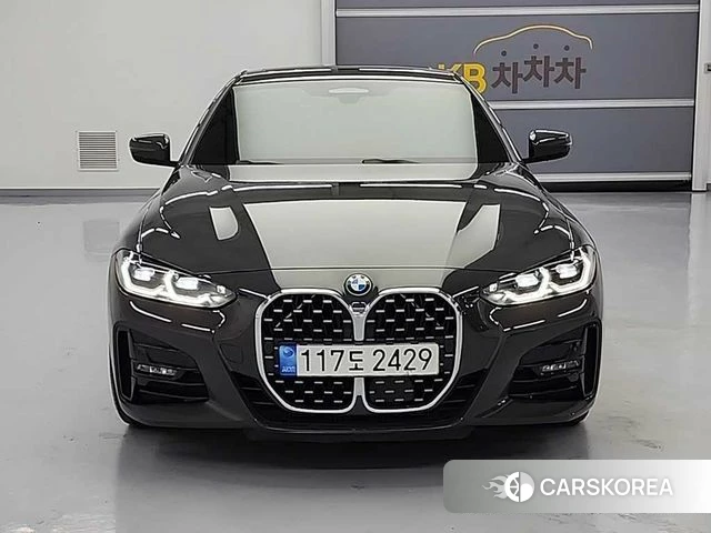 BMW 4 Series (G22) 2022 Серый из Кореи