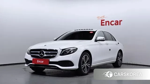 Mercedes-Benz E-Class W213 2020 Белый из Кореи