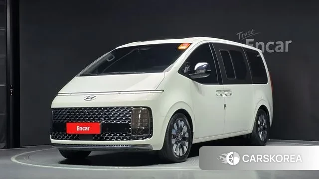 Hyundai Staria 2021 Белый из Кореи