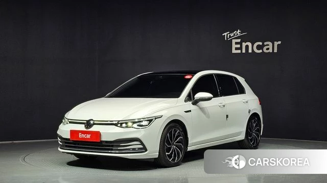 Volkswagen Golf 8th Generation 2024 Белый из Кореи