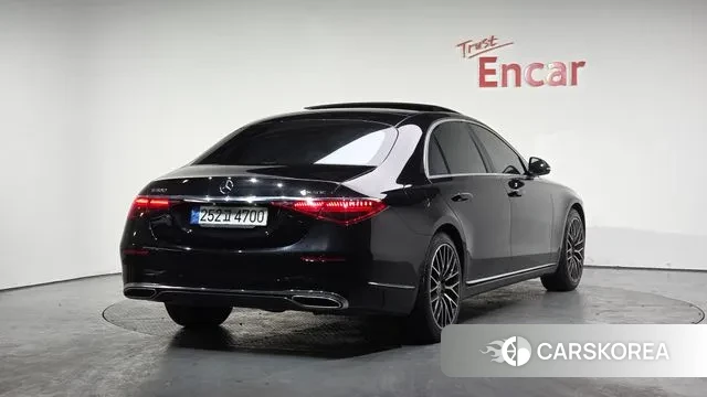 Mercedes-Benz S-Class W223 2022 Черный из Кореи