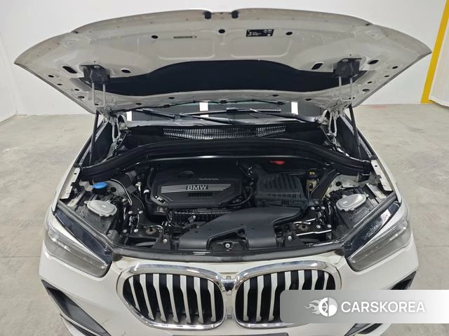 BMW X1 2021 Белый из Китая