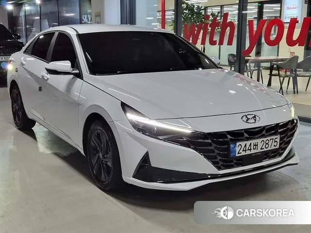 Hyundai Avante (CN7) 2022 Белый из Кореи