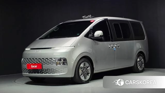 Hyundai Staria 2024 Серебряный из Кореи