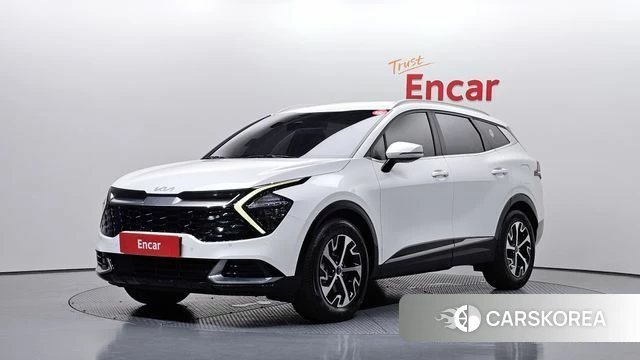 Kia Sportage 5th Generation Hybrid 2023 Белый из Кореи