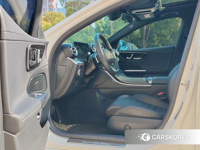 Mercedes-Benz Class C 2022 Белый из Китая