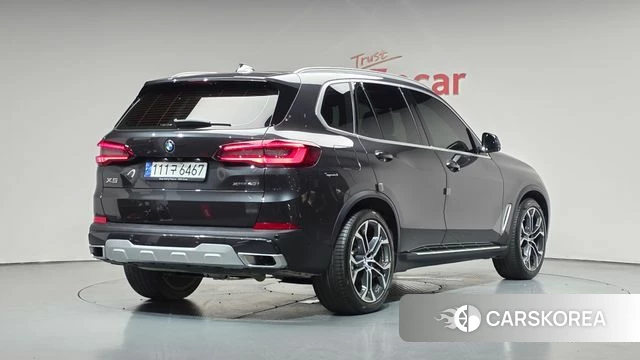 BMW X5 (G05) 2023 Серый из Кореи