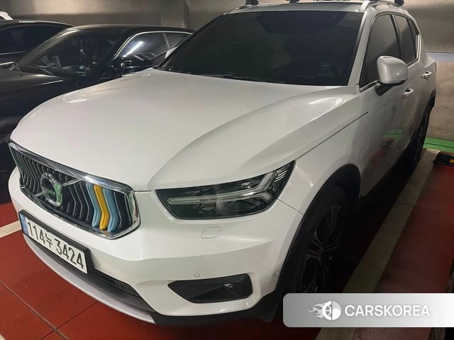 Volvo XC40 2020 Белый из Кореи