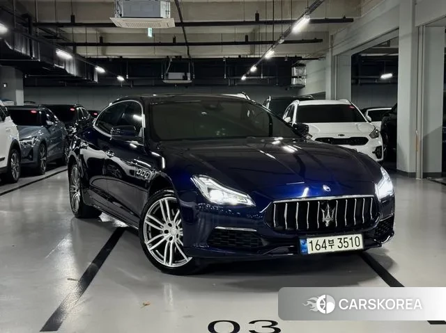 Maserati Quattroporte 2018 Синий из Кореи