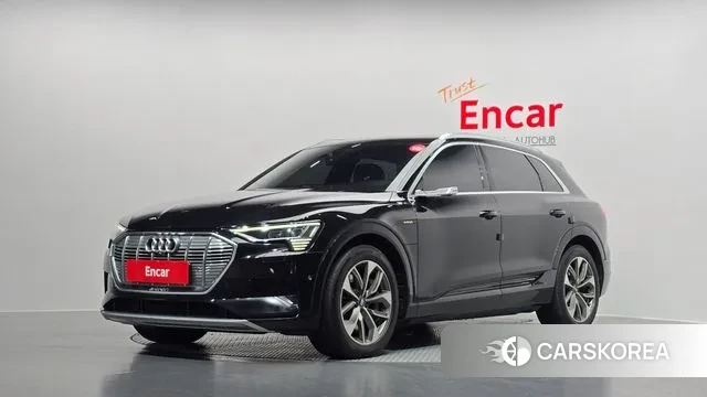 Audi e-Tron 2020 Черный из Кореи
