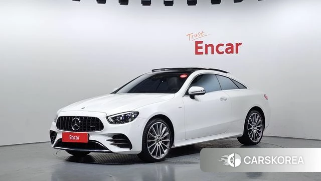 Mercedes-Benz E-Class W213 2021 Белый из Кореи