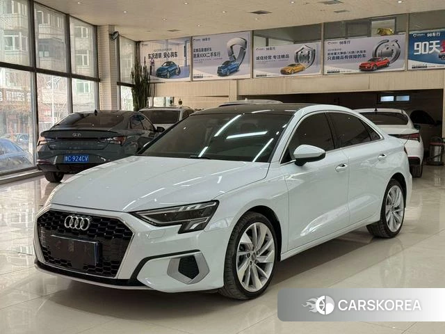 Audi A3 2022 Белый из Китая