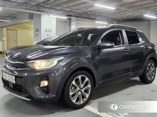 Kia Stonic 2018 Серый из Кореи