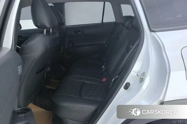 Toyota Corolla Sharp amplifier 2024 Белый из Китая