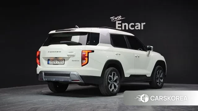 Ssangyong Torres 2022 Белый из Кореи