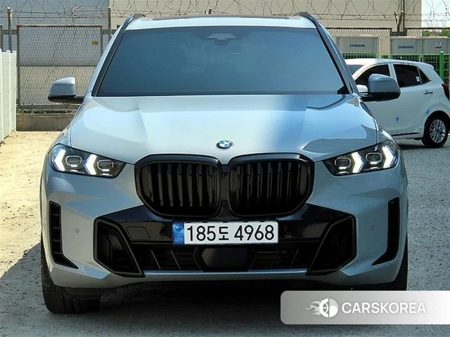 BMW X5 (G05) 2024 Серебристо-серый из Кореи