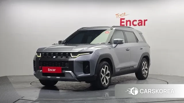 Ssangyong Torres 2023 Серебристо-серый из Кореи