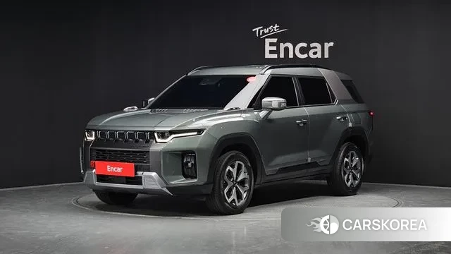 Ssangyong Torres 2023 Темно-зеленый из Кореи
