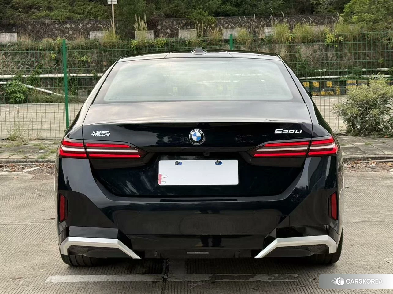 BMW 5 series 2024 Черный из Китая