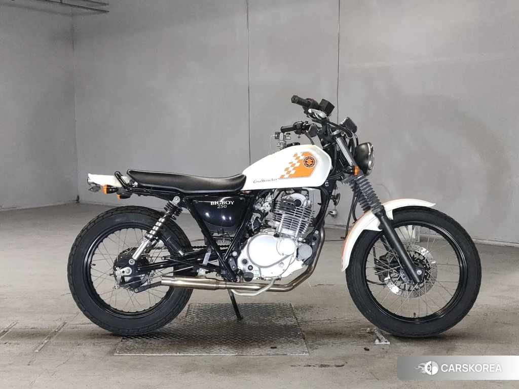 Проданный Suzuki GRASS TRACKER BIG BOY 250 2011 из Японии