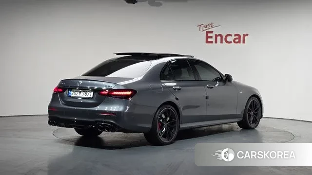 Mercedes-Benz E-Class W213 2022 Серый из Кореи